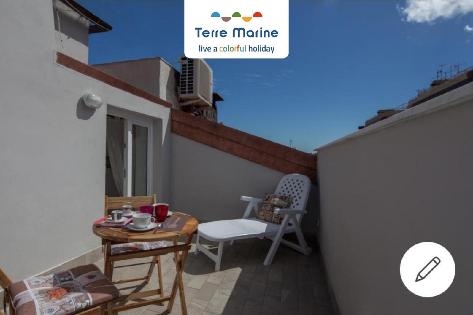 Apartment Il Cielo In Stanza, Terre Marine