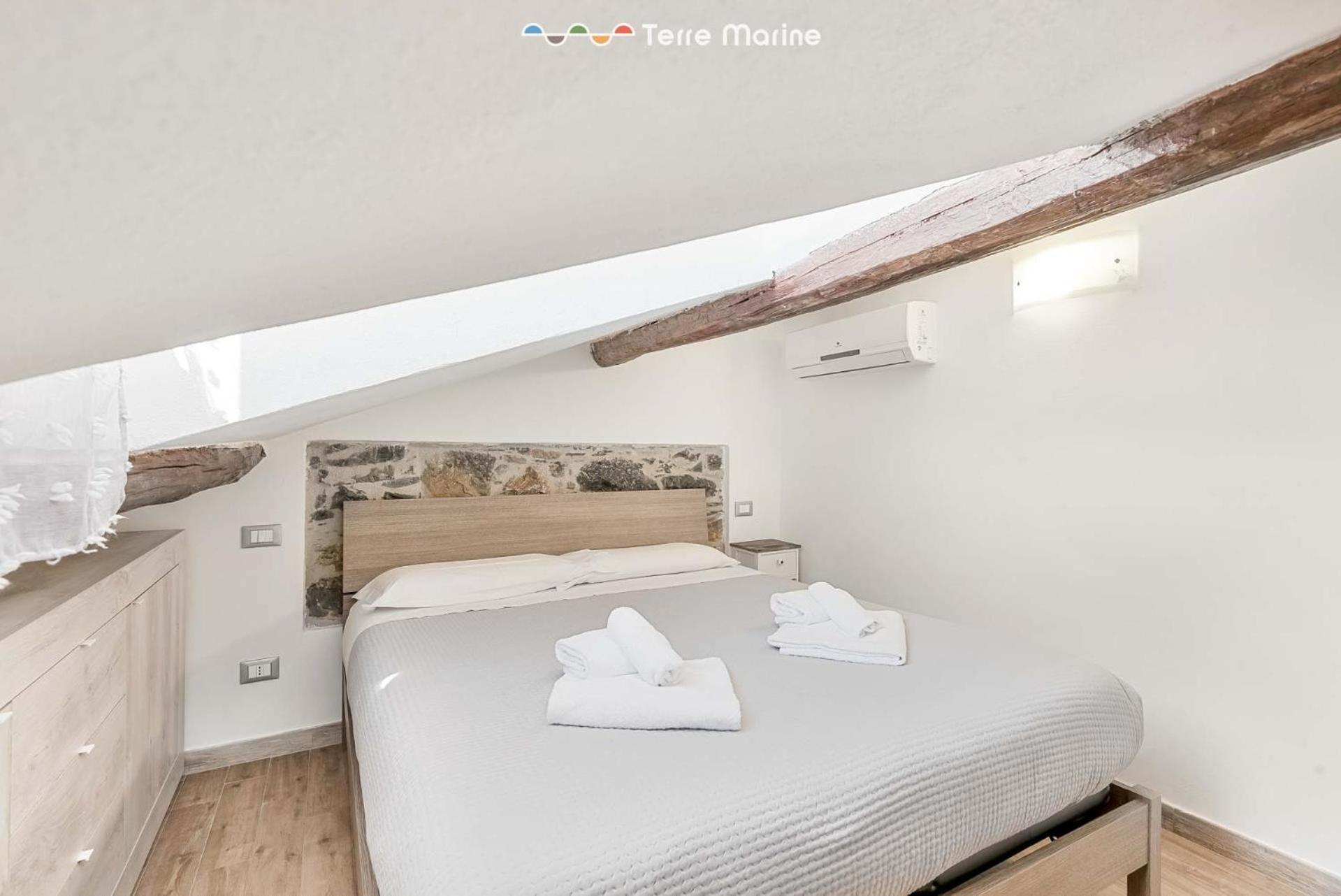 Apartment Il Cielo In Stanza, Terre Marine La Spezia